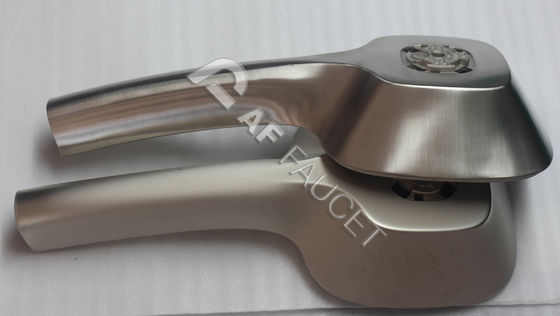 70dB Rovere robotizzato Macchina di spazzolamento automatica